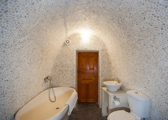 Villa Ambrosia Cave Villa With Seaview & Plunge Pool *