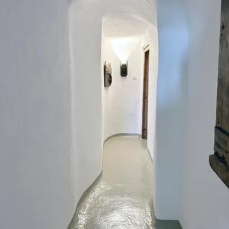 Villa Ambrosia Cave With Seaview & Private Pool Éxo Goniá