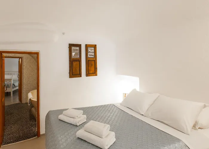 Cavern House Anthea Villa