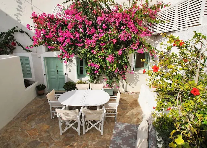 Cavern House Anthea Villa *