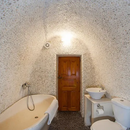 빌라 Cavern House Anthea *
