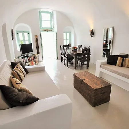 فيلة Cavern House Anthea Éxo Goniá